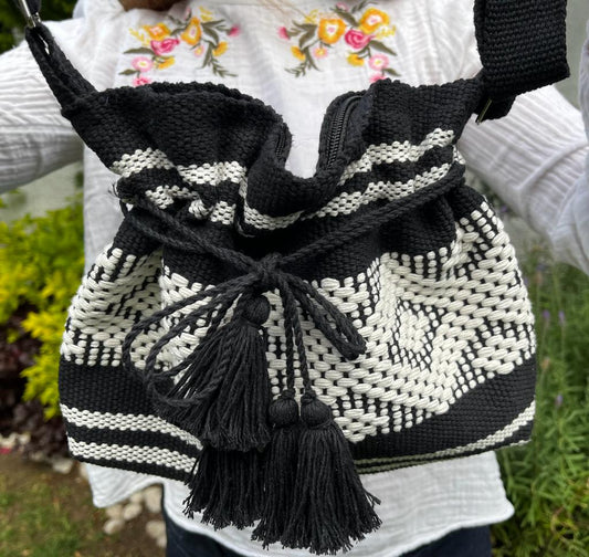 Casa Tlapali Black-White Cross Body Satchel with adjustable strap